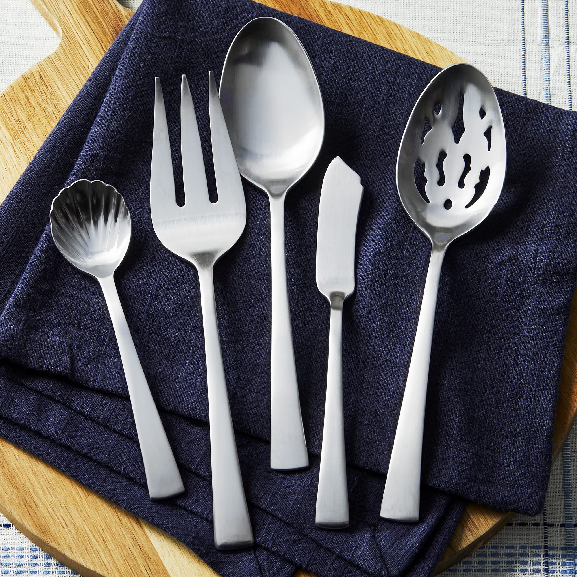 Zwilling J.A. Henckels Bellasera Satin 45 Piece Stainless Steel Flatware Set - Image 3