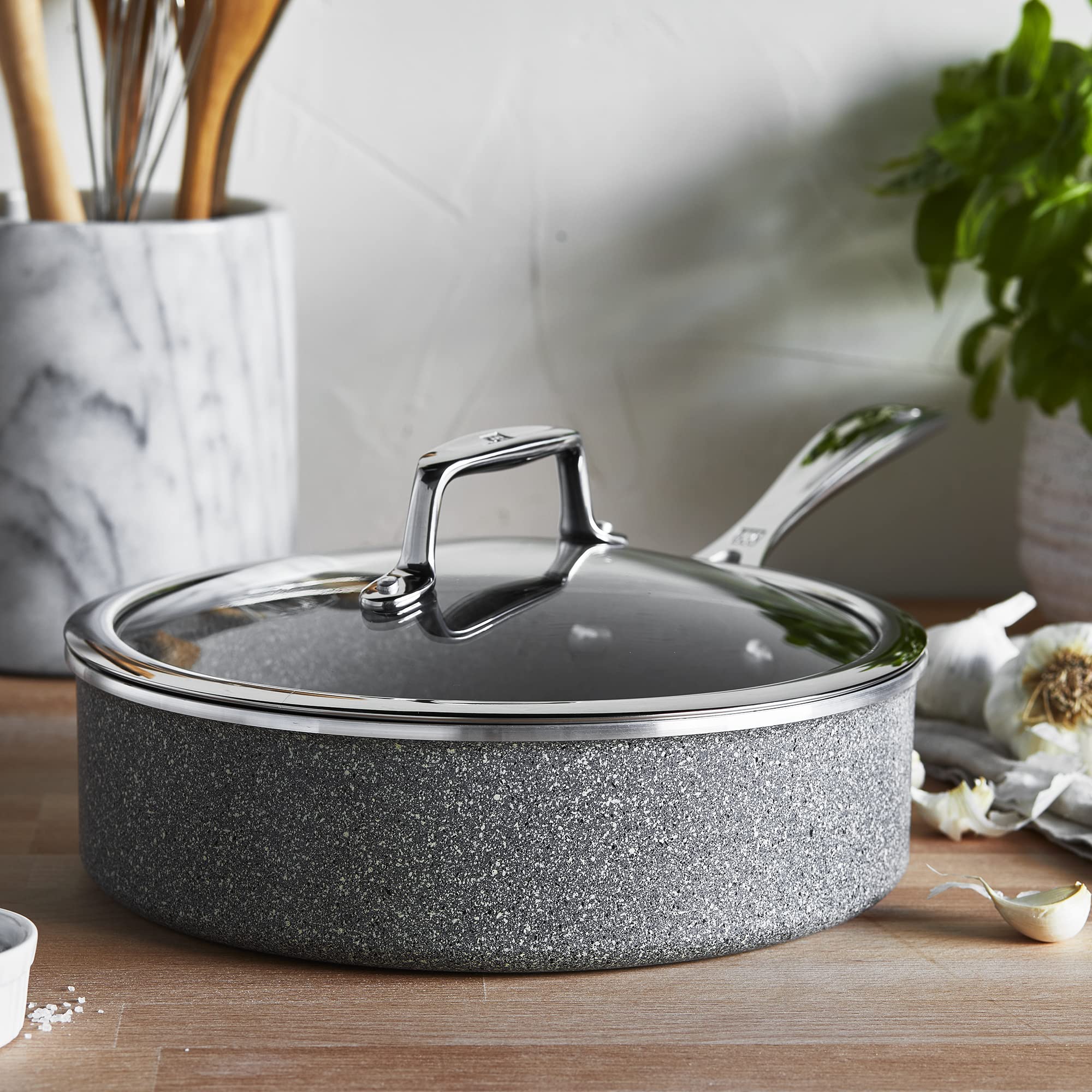 ZWILLING Vitale 3-qt Aluminum Nonstick Saute Pan with Lid - Image 8